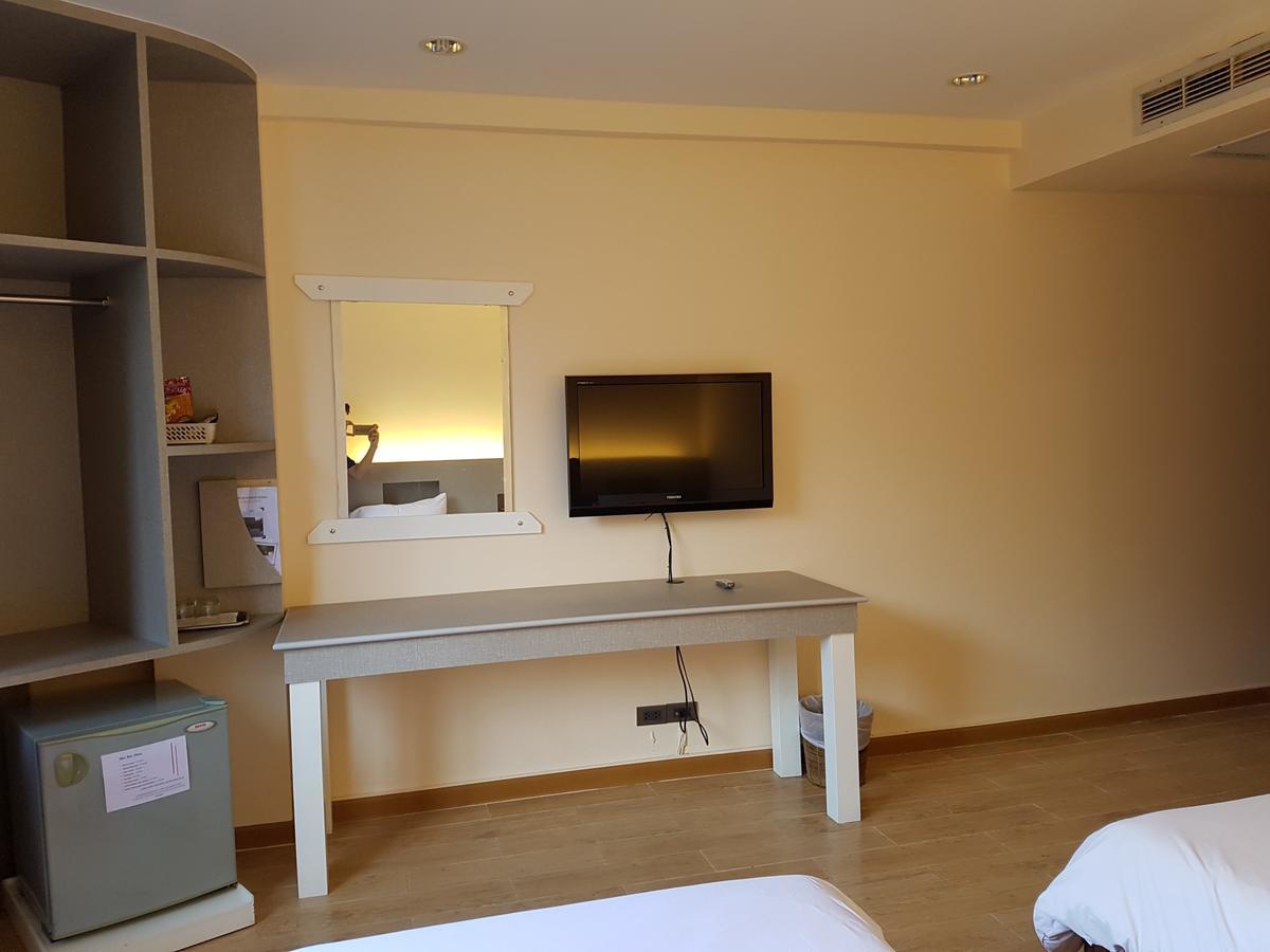 K.S.Pavilion Hotel Nakhon Ratchasima Bagian luar foto