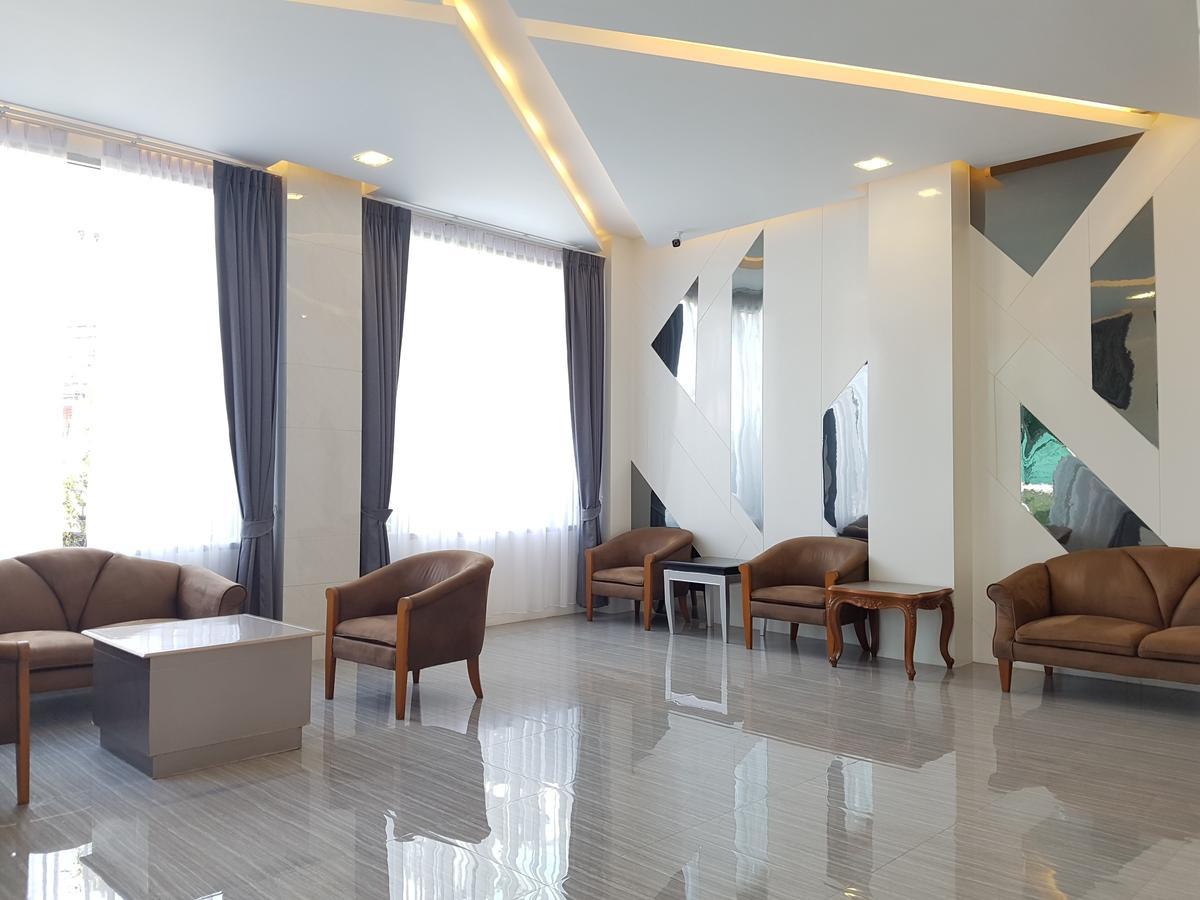 K.S.Pavilion Hotel Nakhon Ratchasima Bagian luar foto